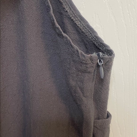 Gray Overall Romper with Pockets - Picture 5 of 9